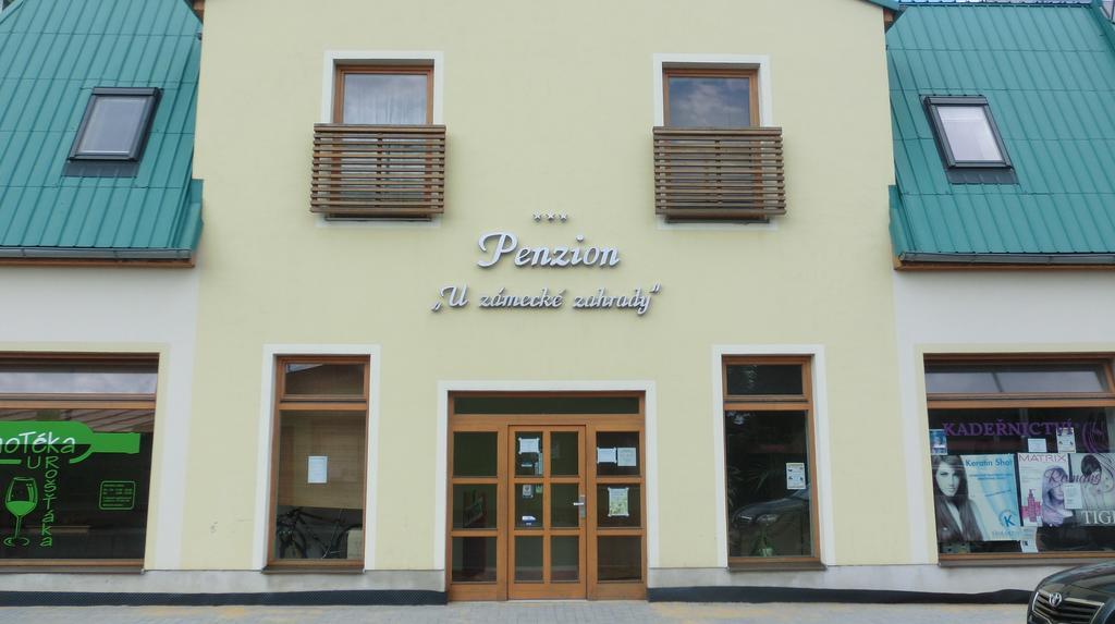 Penzion U Zamecke Zahrady Lipník nad Bečou Екстериор снимка