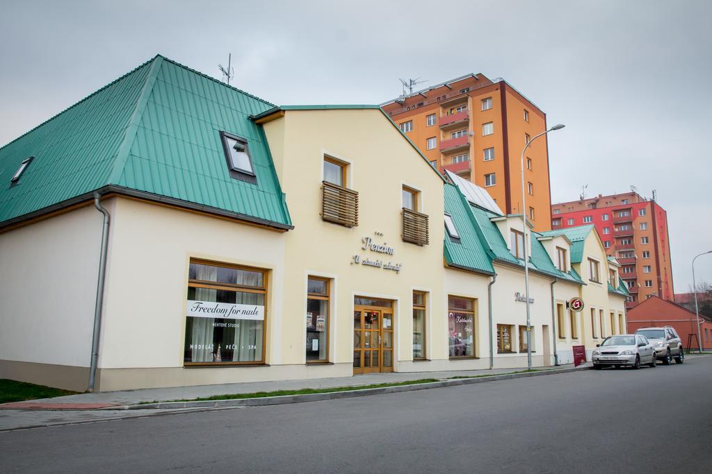 Penzion U Zamecke Zahrady Lipník nad Bečou Екстериор снимка